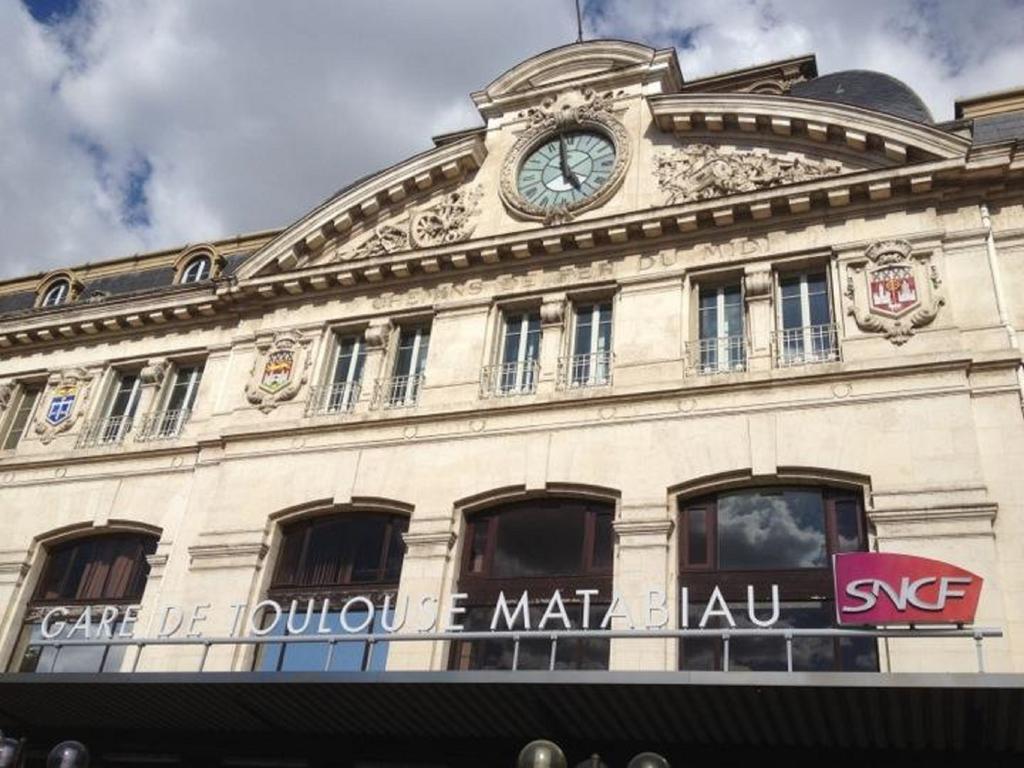 Art Deal Bayard Toulouse Exterior photo
